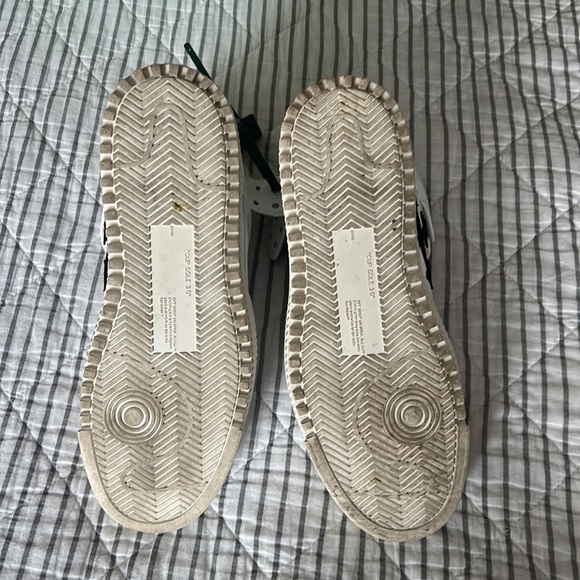 Off- White c/o Virgil Abloh Off Court 3.0 Top Sneaker - Picture 4 of 13